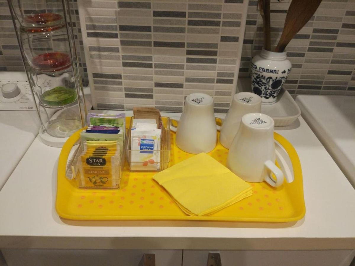 Intero bilocale da Antonio - free Wi-Fi Appartamento Bologna Esterno foto